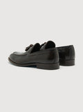 Mocassino in pelle con nappine