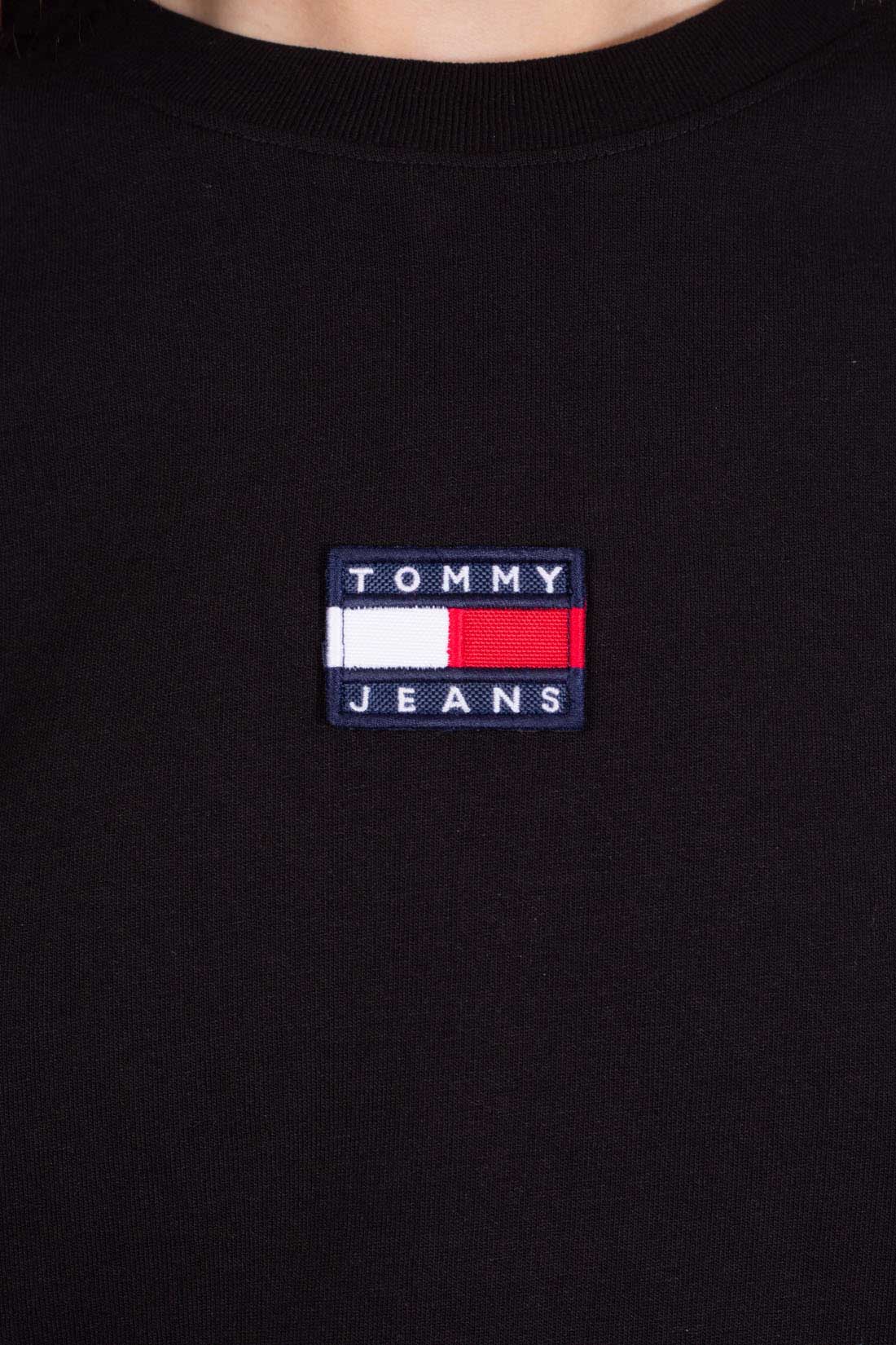 TOMMY JEANS - Women's boxy crop T-shirt with logo patch  - Size S-4