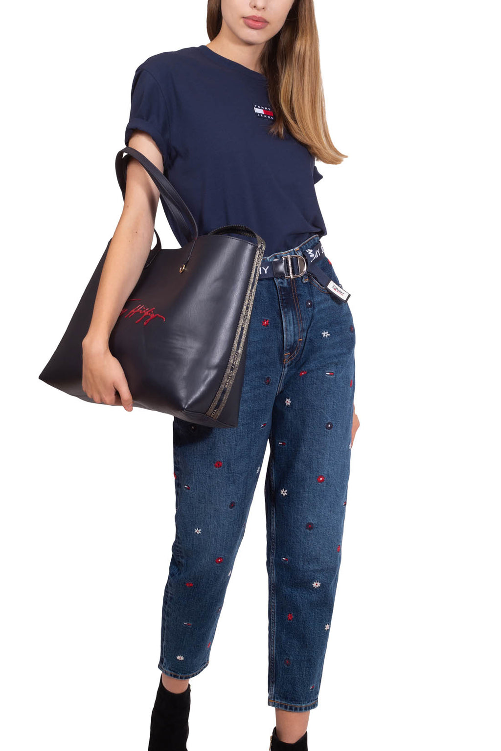 TOMMY JEANS - Women's boxy crop T-shirt with logo patch  - Size S-19