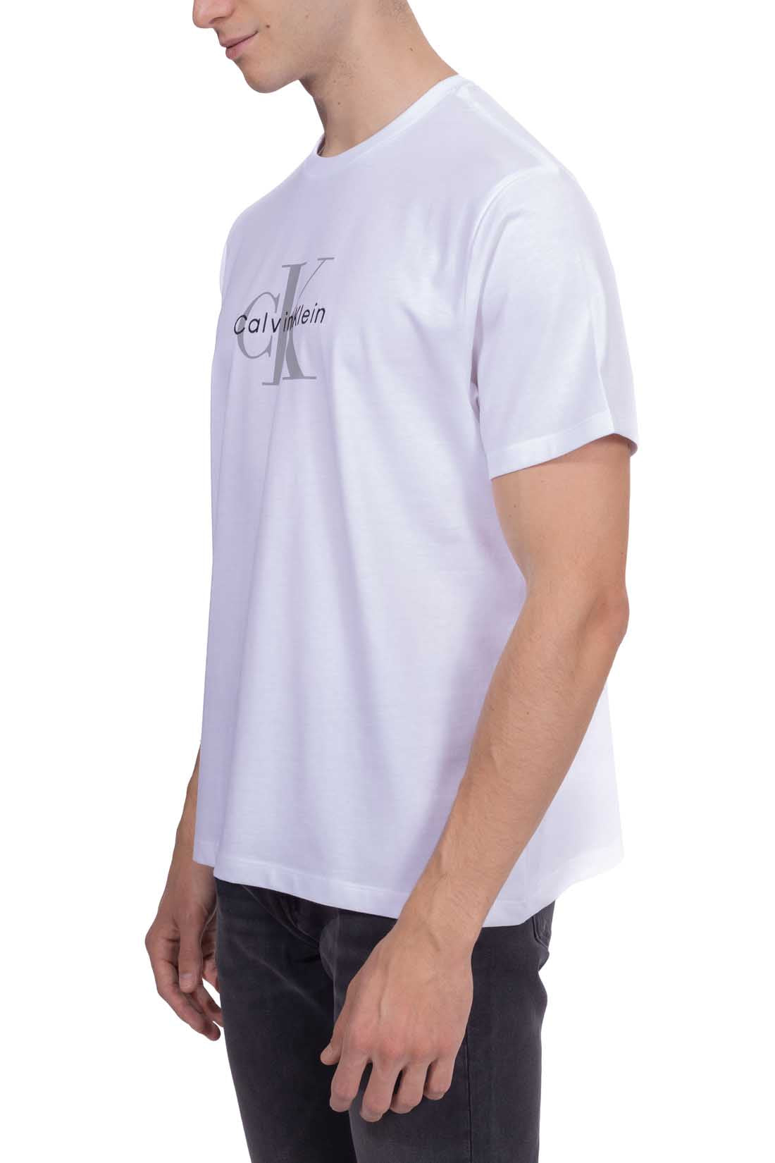 CALVIN KLEIN JEANS - Men's logo T-shirt  - Size XL
