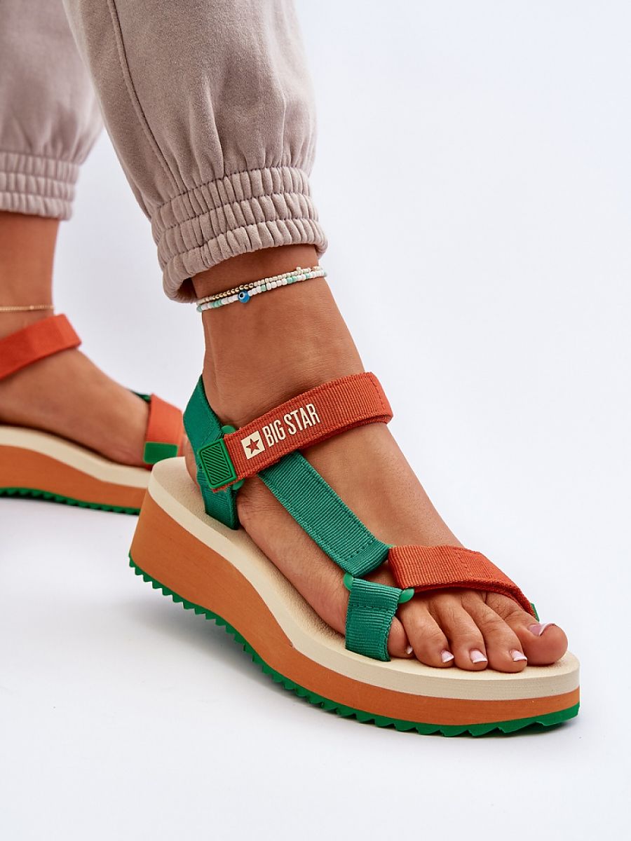 Buskin model 198802 Step in style