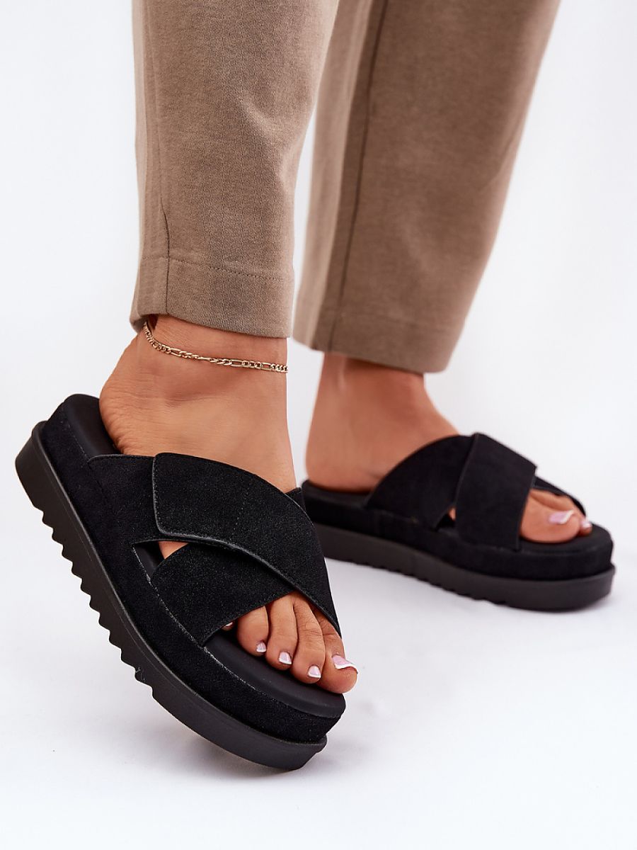 Sandali Platform — Step in Style