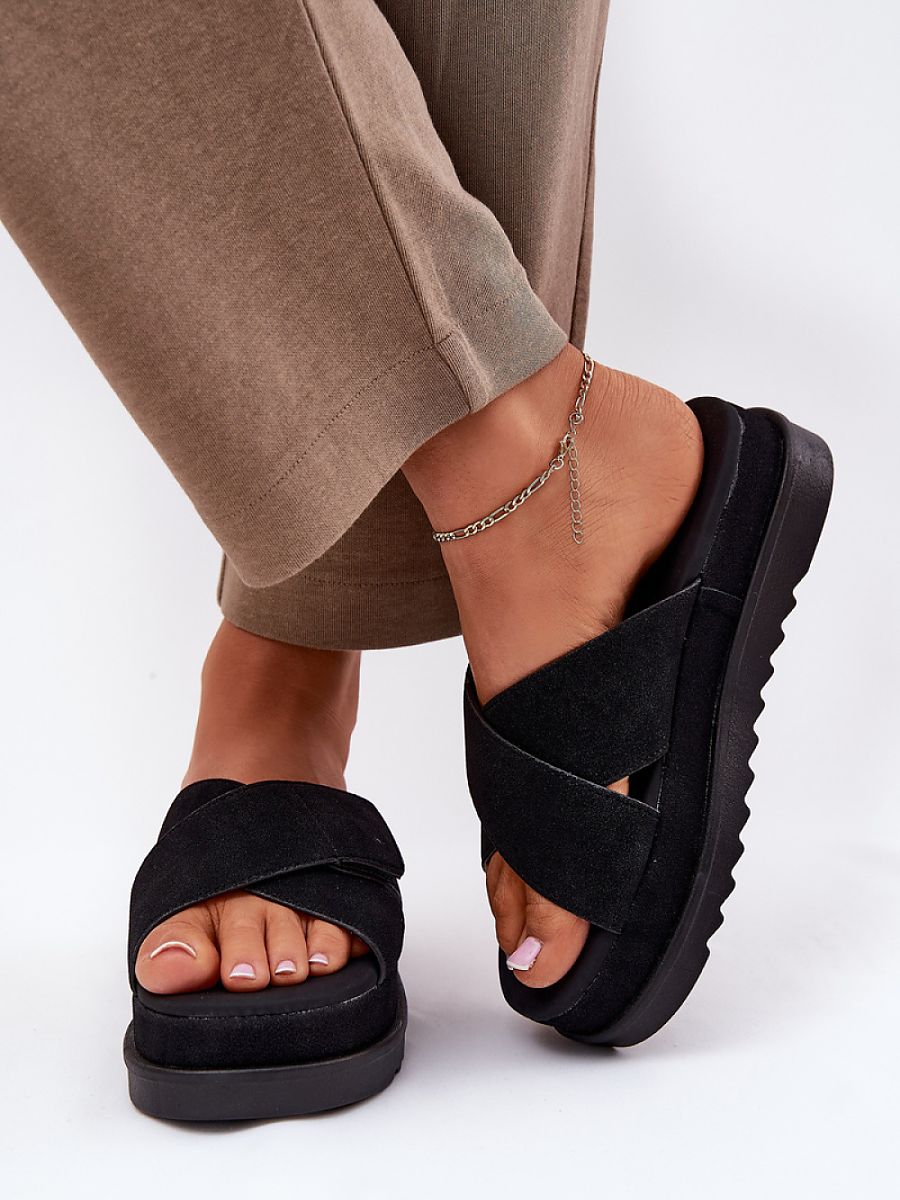 Sandali Platform — Step in Style