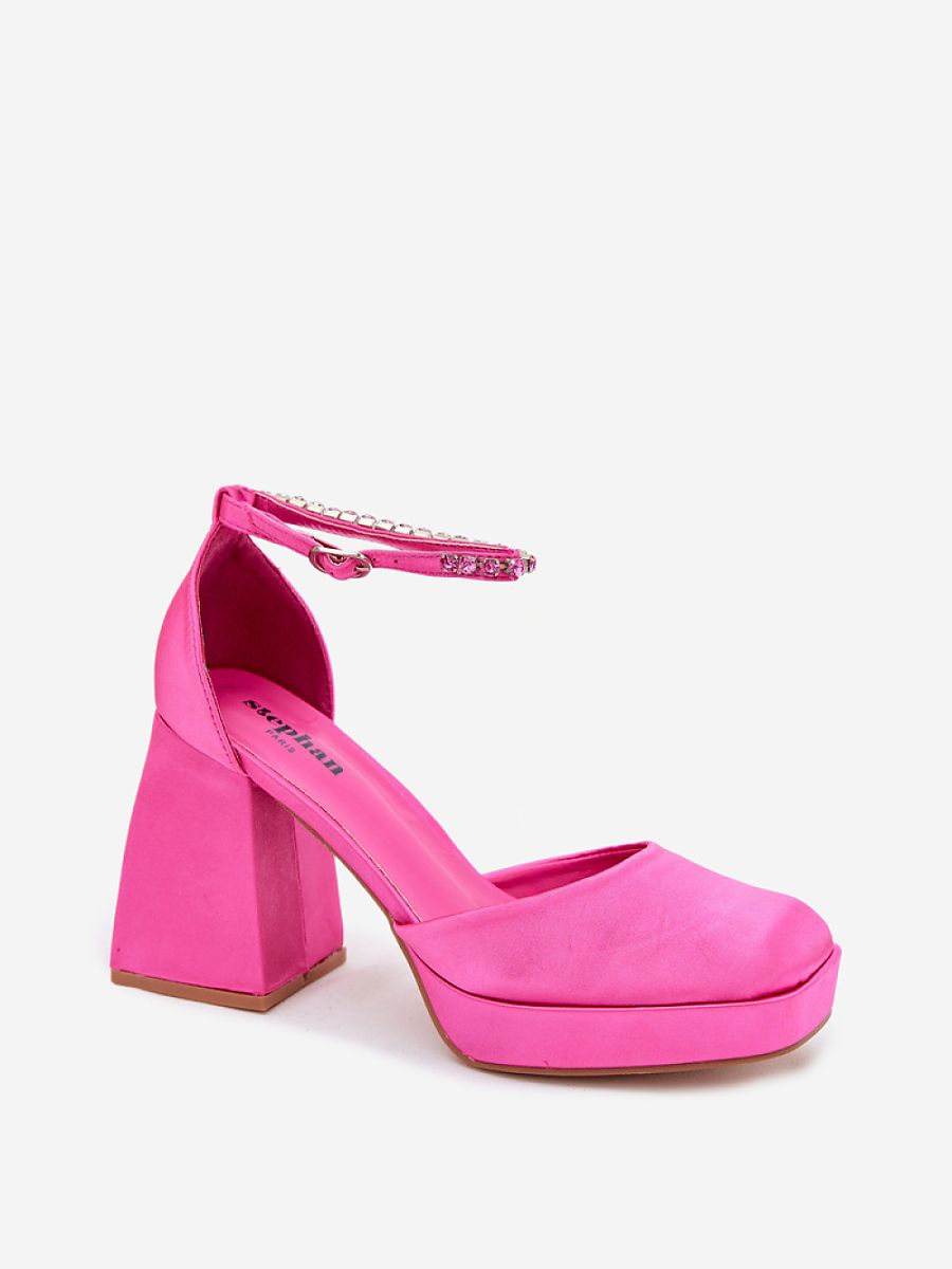 Sandali con Tacco — Step in Style