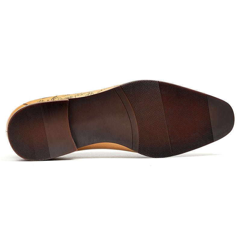 Men’s Calfskin Elite Oxford Shoes with Artistic Script Engraving